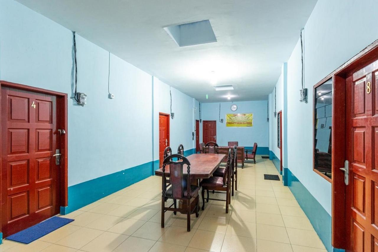 Reddoorz Syariah @ Jalan Setiabudi Medan 3 Extérieur photo